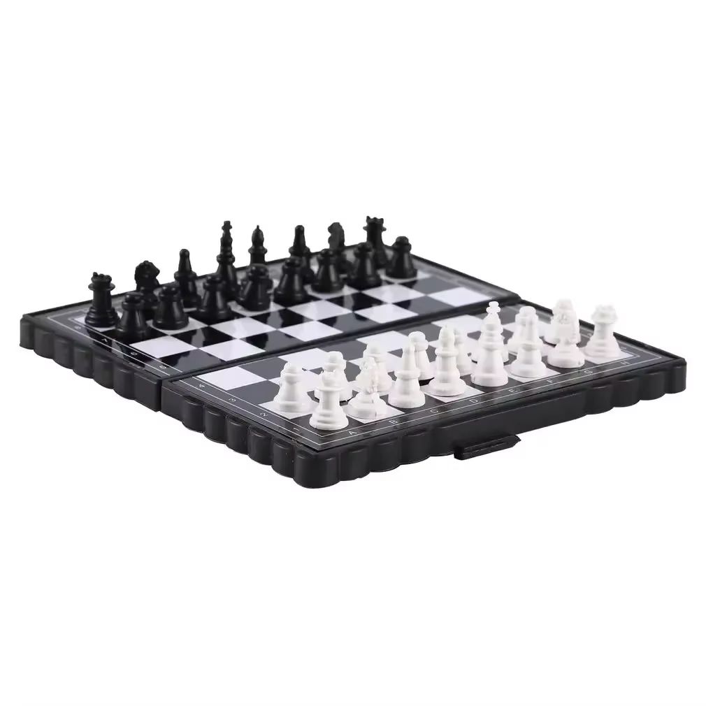 1Pc Mini Magnetic  Chess Set   - Party Games Kids Indoor avis et prix